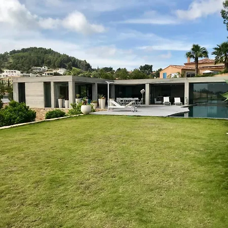 Contemporaine