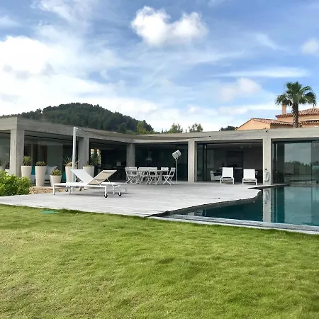 Villa Contemporaine *